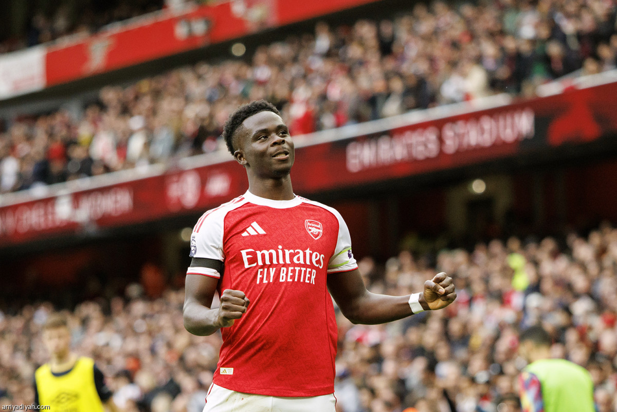 أرسنال يتصدر