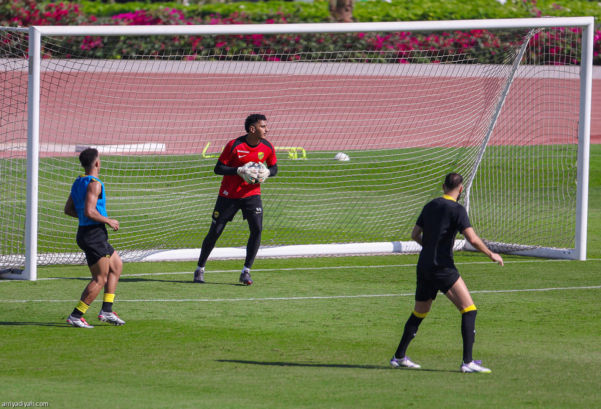 الاتحاد.. تكتيك ومناورة