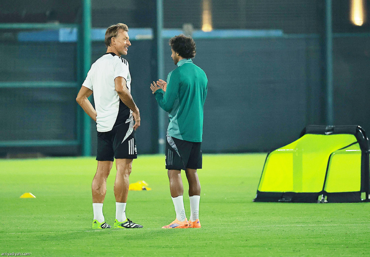 الصقور.. تحضيرات مكثفة