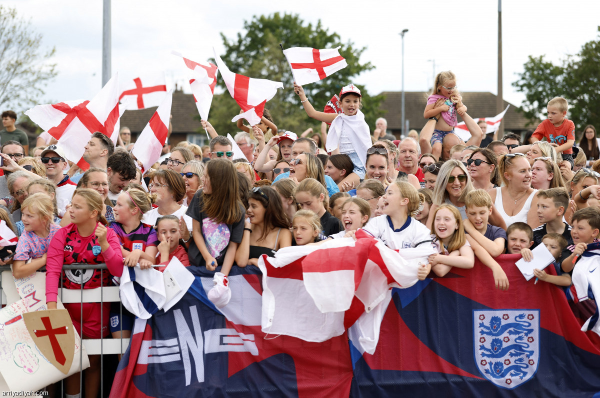 سيدات إنجلترا.. استقبال الأبطال